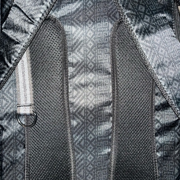 Monbebe Diaper Backpack with Bassinet Changing Station - Picture 4 of 13